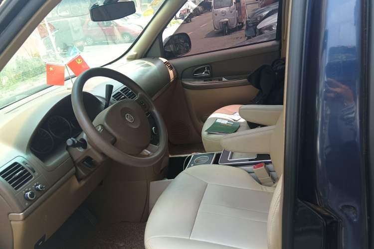 Used Buick GL8 2014 2.4L Comfort Edition
