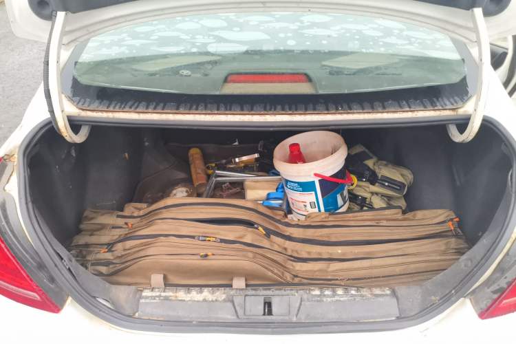 Used Geely Auto Emgrand 2016 Sedan 1.5L CVT Upward Version
