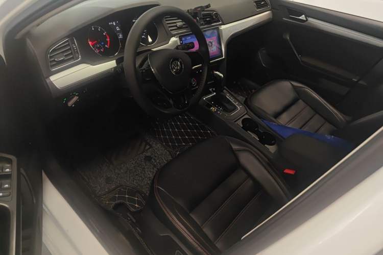 Used Volkswagen Lamando 2018 230TSI DSG Fashion Edition