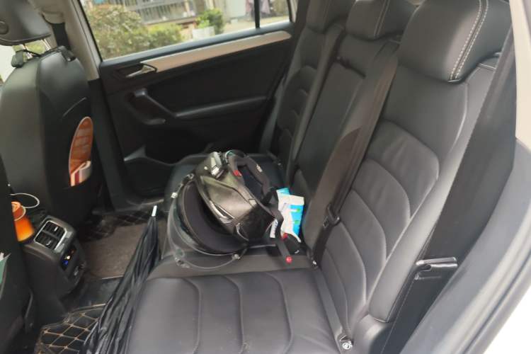 Used Volkswagen Tiguan L 2018 330TSI Automatic Two-Wheel Drive Luxury Edition