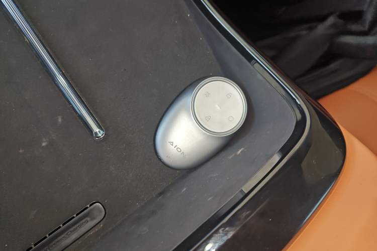 Used AION V 2024 Aion Tyrannosaurus 650 LiDAR Edition
