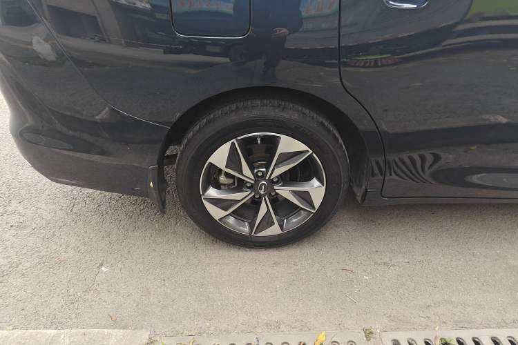 Used GAC Trumpchi M6 2021 PRO 270T Automatic Luxury Edition