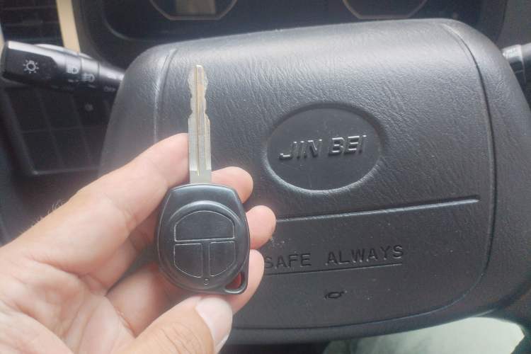 Used Jinbei Express 2019 2.0L Standard Version China VI 1TZS
