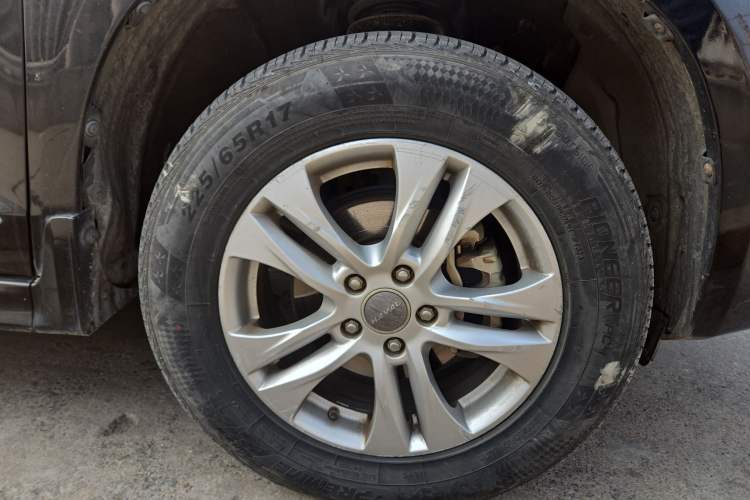 Used Haval H6 2015 Upgraded Model 1.5T Manual Two-Wheel Drive Elite Version