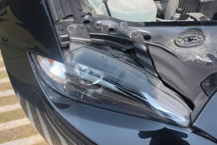 Used Mazda MX-5 2022 2.0L Manual Soft Top Convertible Black Trim
