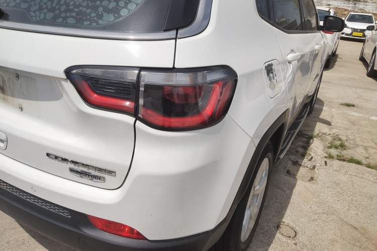 Used Jeep Compass 2017 200T Automatic Family Edition