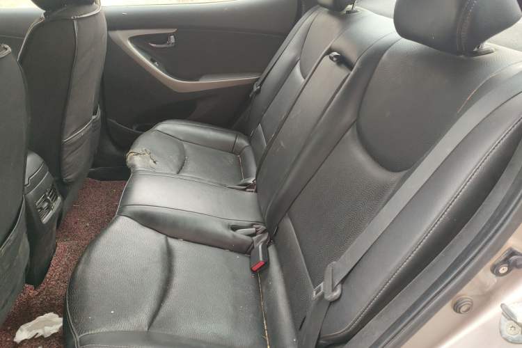 Used Hyundai Elantra (5th Generation / Langdong) 2013 1.6L Automatic Luxury Model