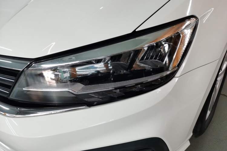 Used Volkswagen Lamando 2019 230TSI DSG Fashion Edition China VI