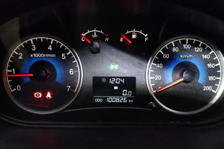 Used Dongfeng Fengon 330 
