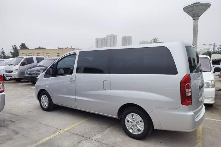 Used JAC Refine M3 2022 PLUS Standard Model 1.5T
