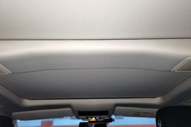 Used Jaguar XJ 2016 XJL 2.0T Two-Wheel-Drive Elegant Business Edition Headliner