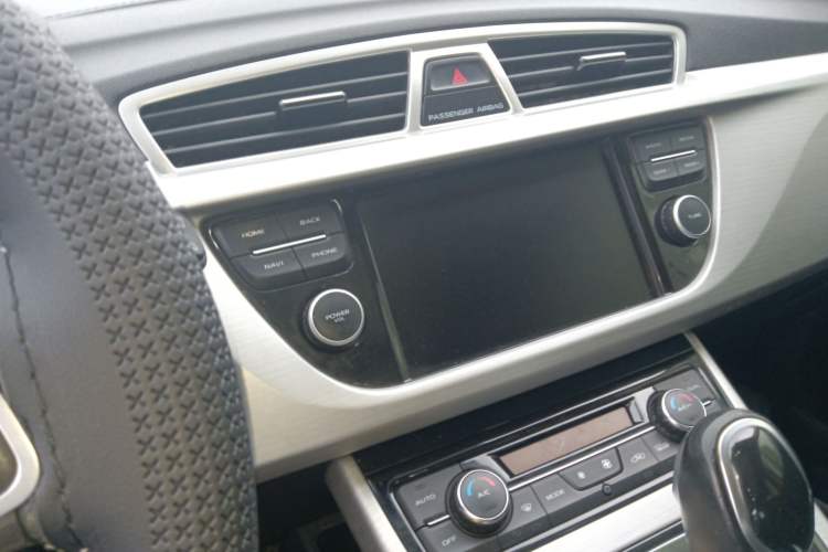 Used Geely Auto Emgrand X7 Sport 2016 1.8TD Automatic ZhiShang Model