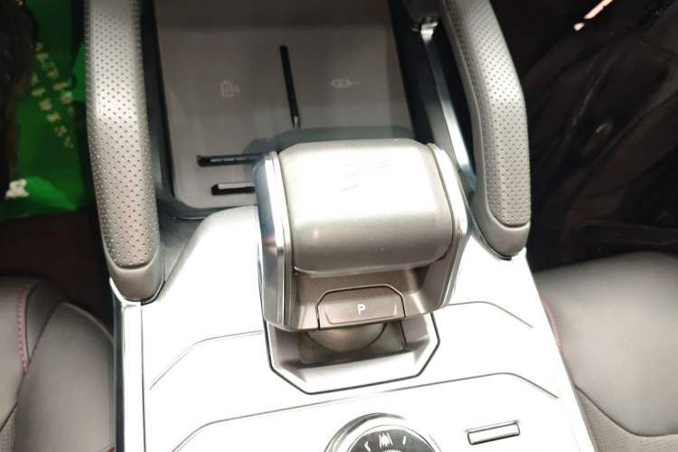 Used JETOUR Traveler 2023 1.5T Two-Wheel Drive Discovery PRO