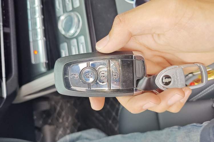 Used Lincoln Nautilus 2025 2.0T Four-Wheel Drive Luxury Edition Vehicle Key