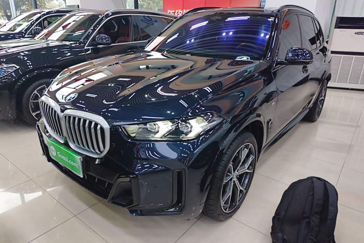 Used BMW X5 2023 xDrive 30Li Luxury M Sport Night Edition Package