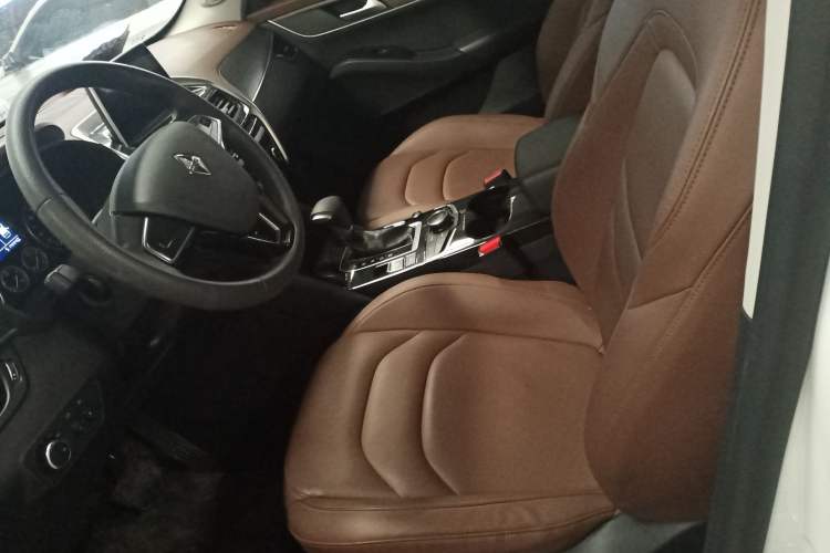 Used BORGWARD BX5 2020 20TGDI Automatic Two-Wheel Drive Pioneer Edition
