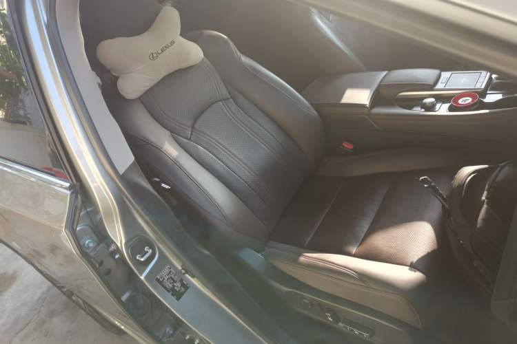 Used Lexus RX 2020 Facelifted 300 4x4 Elegant Edition
