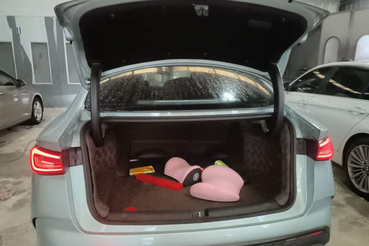 Used BYD Seal 06 New Energy 2024 DM-i 80KM Prestige Model
