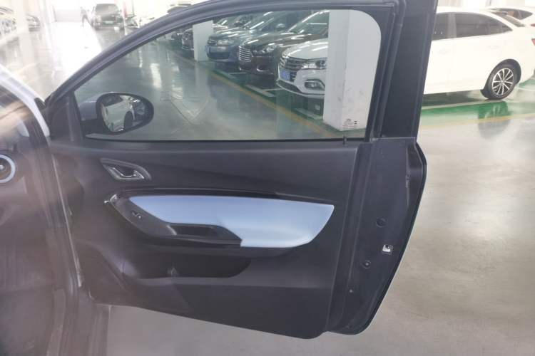 Used Chery New Energy Little Ant 2022 Sweet Pink Edition Full-Sugar Version 3-Cell Lithium 30kW 301km
