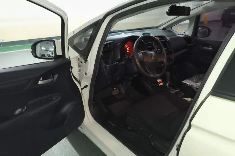 Used Honda Fit 2018 1.5L CVT Comfort Sunroof Version
