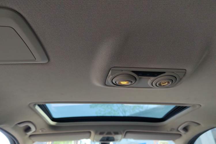 Used BMW 3 Series 2013 335Li Sport Design Package Headliner