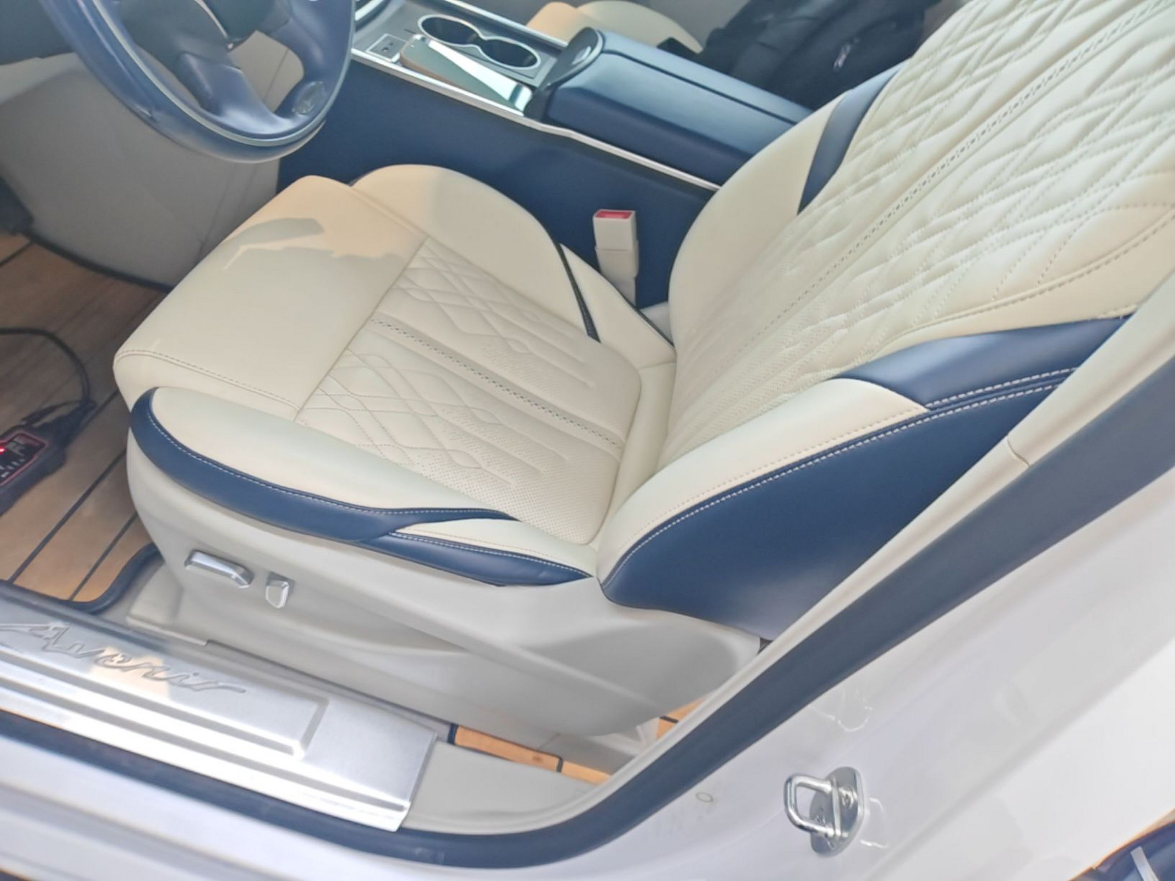 Interior delantero