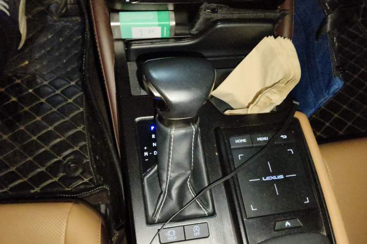 Used Lexus ES 2020 200 Excellence Edition Gear Lever