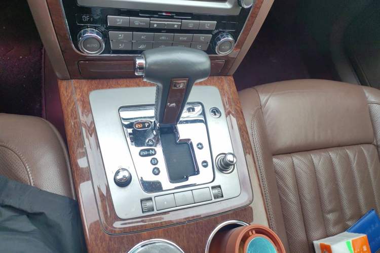 Used Volkswagen Phaeton 2012 3.0L Business Edition
