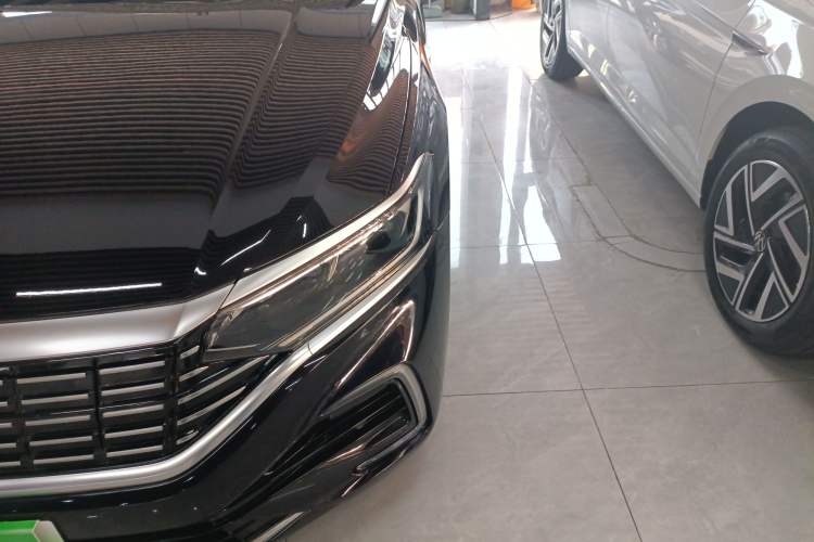 Used Volkswagen Passat New Energy 2022 430 PHEV Hybrid Elite Edition