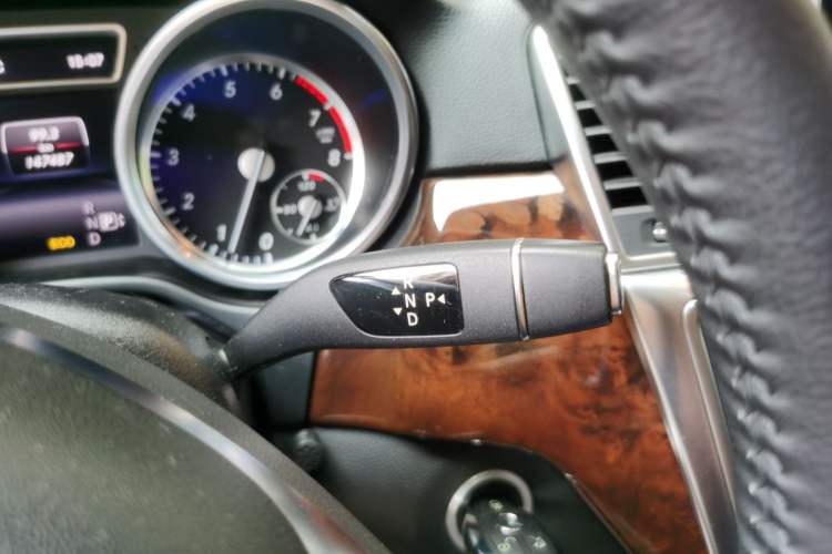 Used Mercedes-Benz M-Class 2015 ML 400 4MATIC Dynamic Model