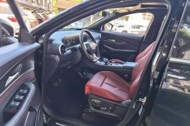 Used FORTHING T5 EVO 2021 1.5TD DCT Starry Edition Driver Seat