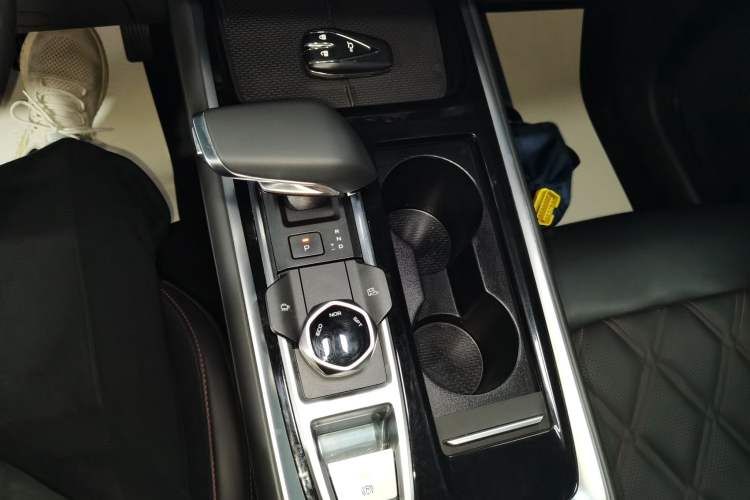 Used CHANGAN CS55PLUS 2024 3rd Generation 1.5T DCT Prestige Model
