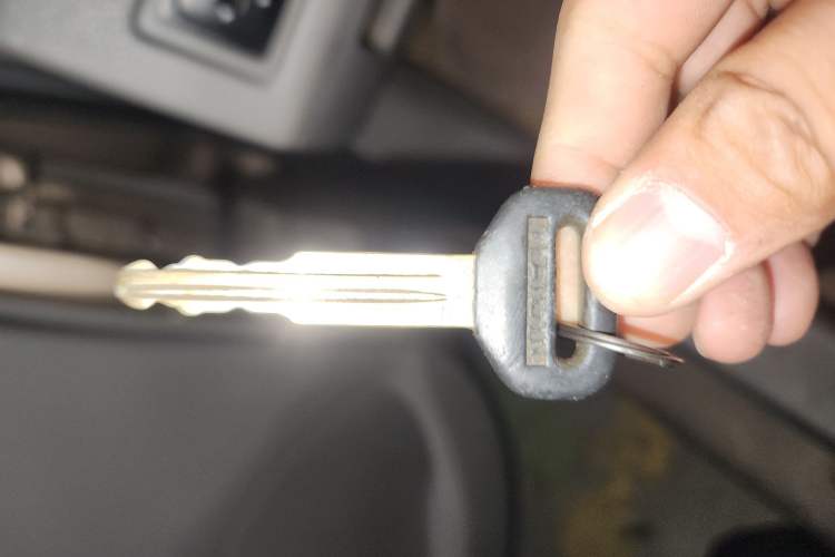 Used FAW Xiali N5 2013 1.3L Manual Luxury Airbag Version
