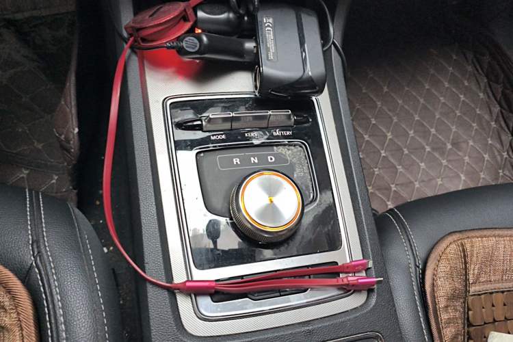 Used Roewe i6 New Energy 2017 45T Hybrid Connect & Smart Enjoyment Edition Gear Lever