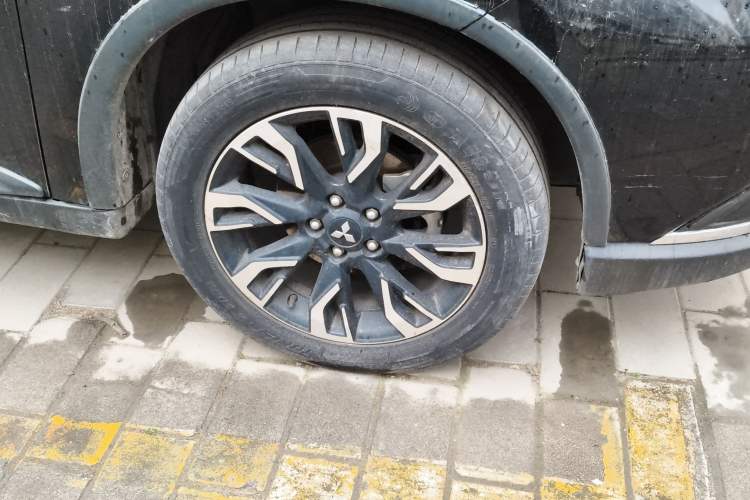 Used Mitsubishi Outlander 2020 2.0L Two-Wheel Drive Enjoyment Version 5 Seats