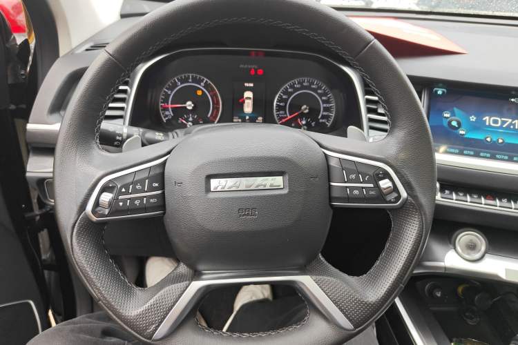 Used Haval H6 2017 Blue Label 1.5T Automatic Two-Wheel Drive ZhiShang Model