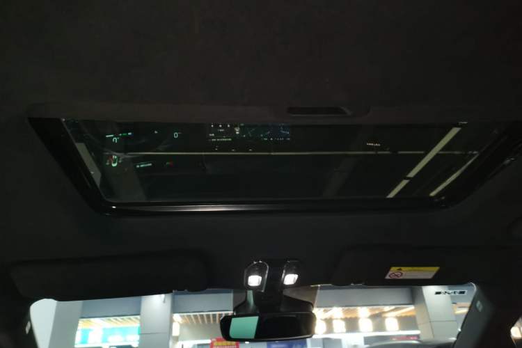 Used GAC Trumpchi M8 2023 Zongshi Series Dual-Motor Flagship Edition