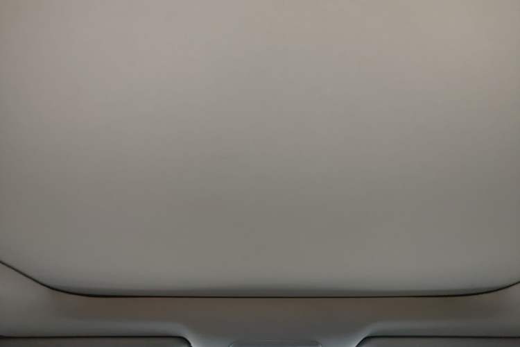 Used Nissan ARIYA 2022 Two-Wheel Drive Long Range Top-Tier Version Headliner