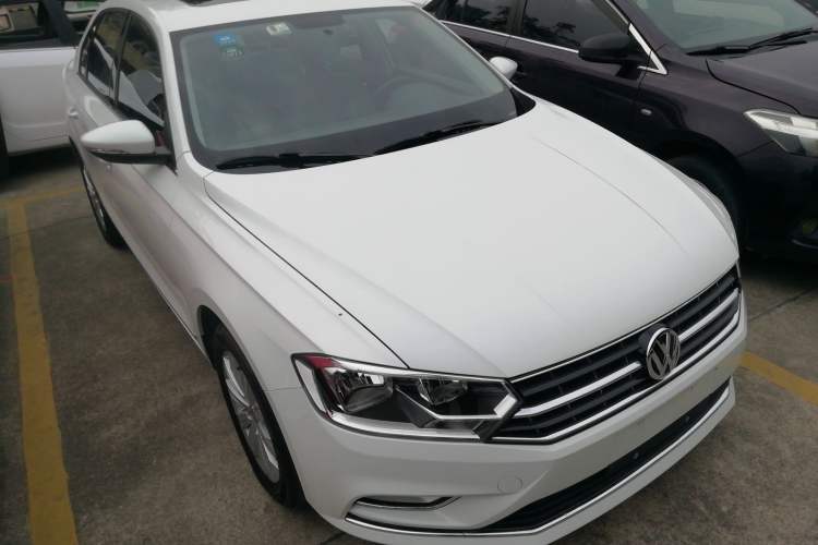 Used Volkswagen Bora 2017 1.6L Automatic Comfort Model

