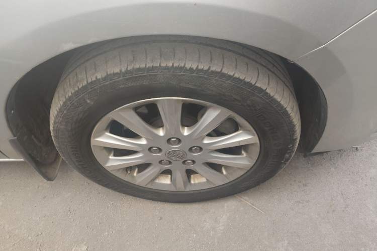 Used Buick GL8 2011 3.0L XT Luxury Business Flagship Edition
