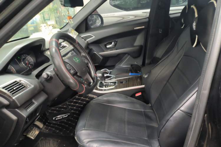 Used Land X7 2015 2.0T Panoramic Prestige Edition