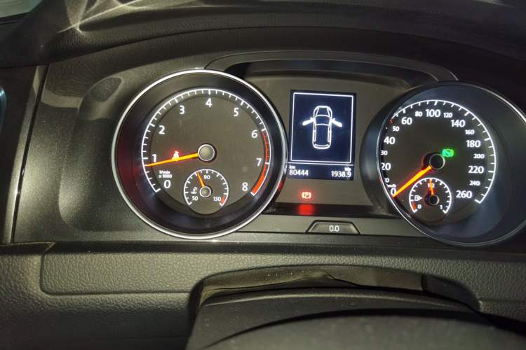 Used Volkswagen Golf 2017 230TSI Automatic Luxury Million-Vehicle Commemorative Edition
