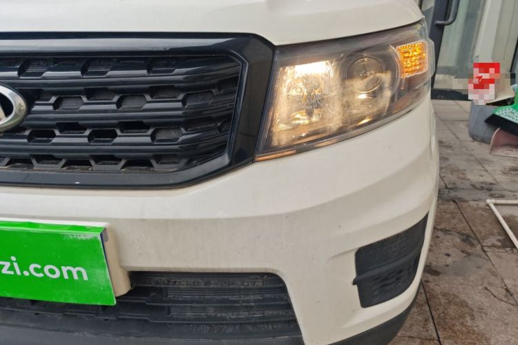 Used CHANGAN OSHAN X70A 2019 1.5L Manual Basic Version China VI Standard