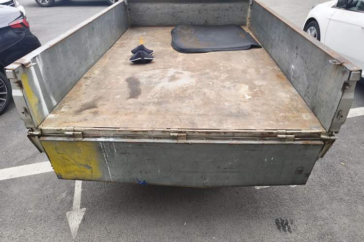 Used Wuling Rongguang New Truck 2019 1.5L Double-Cab China VI L3C Trunk