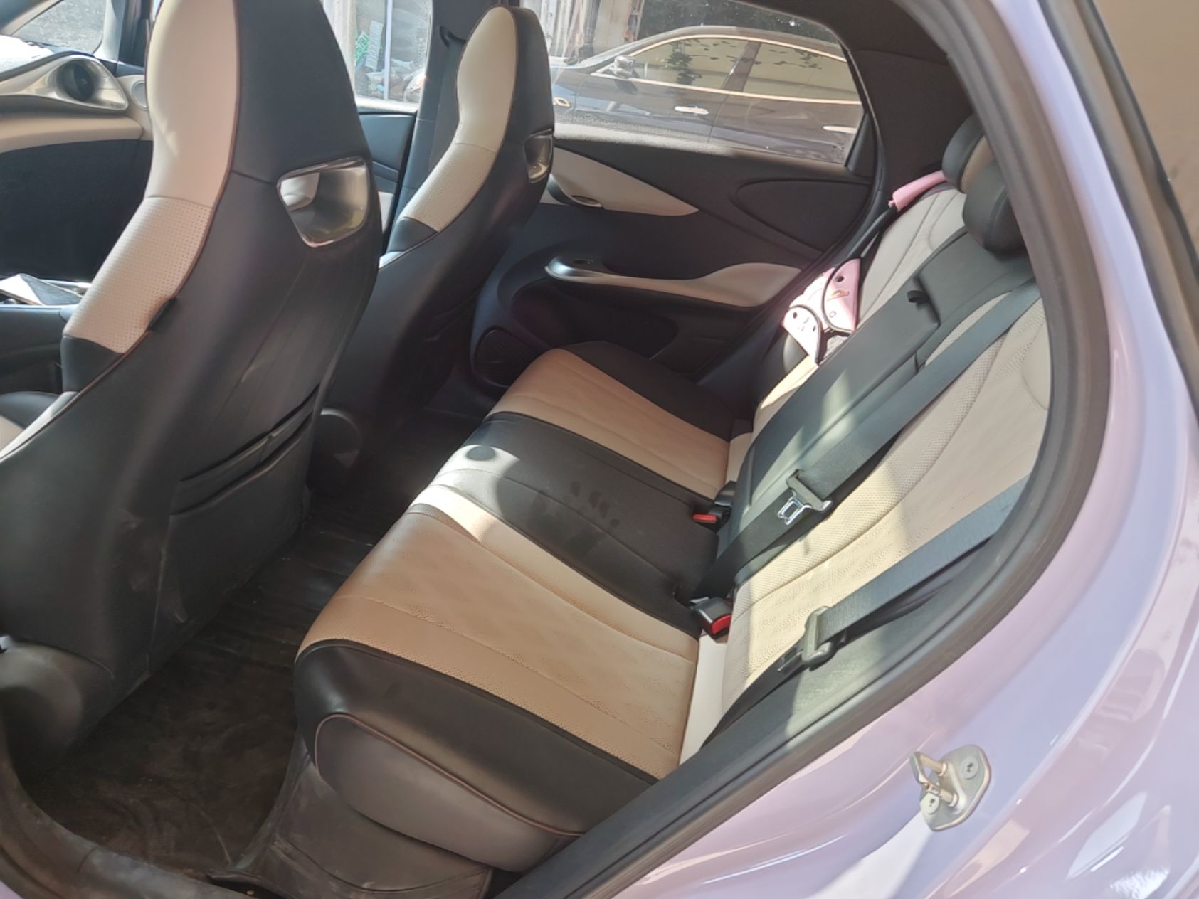 BYD Dolphin 2023 420 km Fashion Edition — снимка 20