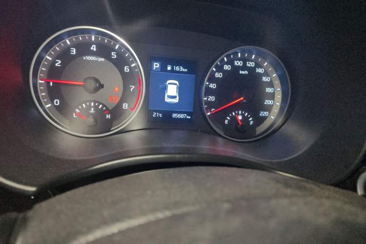 Used Kia kx1 Stonic 2019 1.4L Automatic Fun Edition China V Standard Odometer Close Up