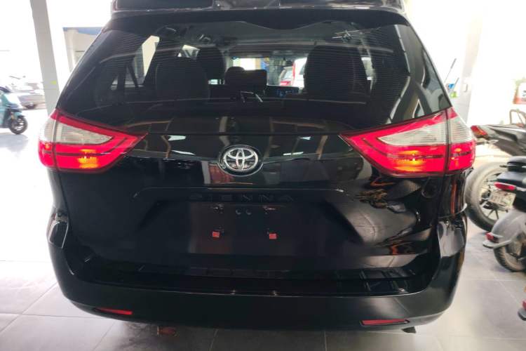 Used Toyota Sienna 2016 3.5L Two-Wheel Drive 7-Seater Parallel Import