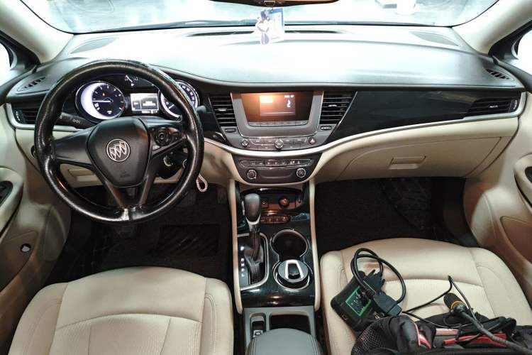 Used Buick Verano 2015 Sedan 15S Automatic Ambition Model Center Console