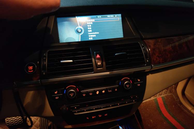 Used BMW X5 2013 xDrive35i Leading Model Audio And AC Panel