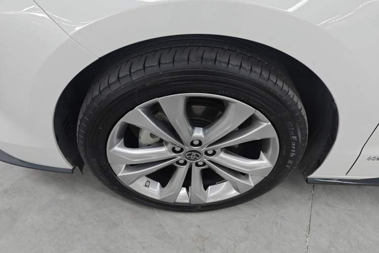 Used Toyota Sienna 2021 2.5L Hybrid Platinum Edition